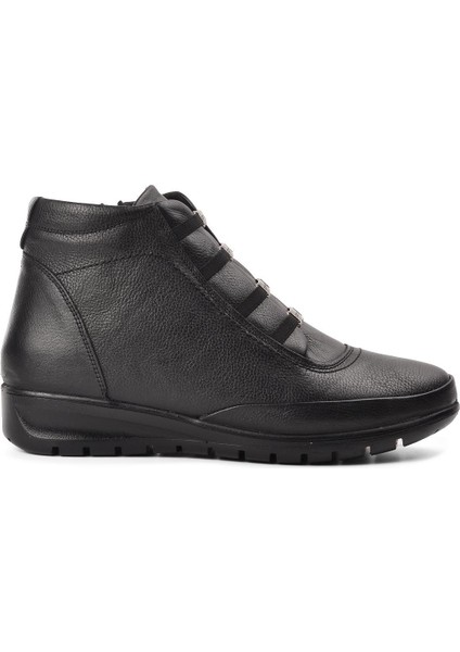 Siyah Deri Kadın Bot