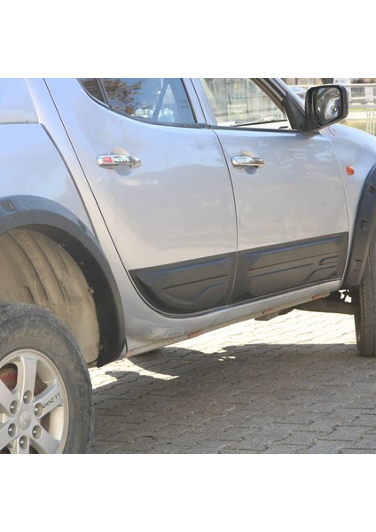 Mitsubishi L200 Dodik Kapı Seti (4 Parça) | (2006-2015)
