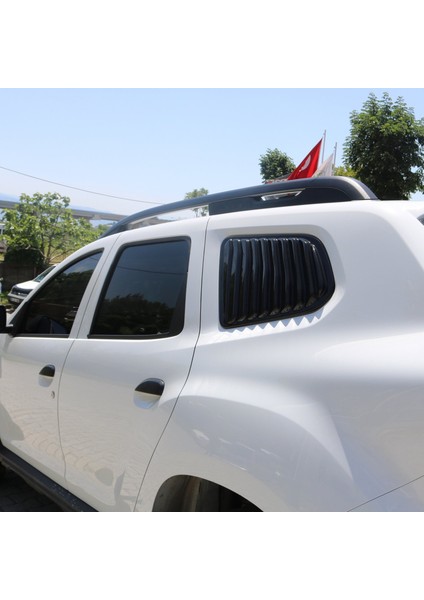 Dacia Duster Arka Cam Kelebek - Vent (2 Parça) | 2018-2024 Arası modelleri