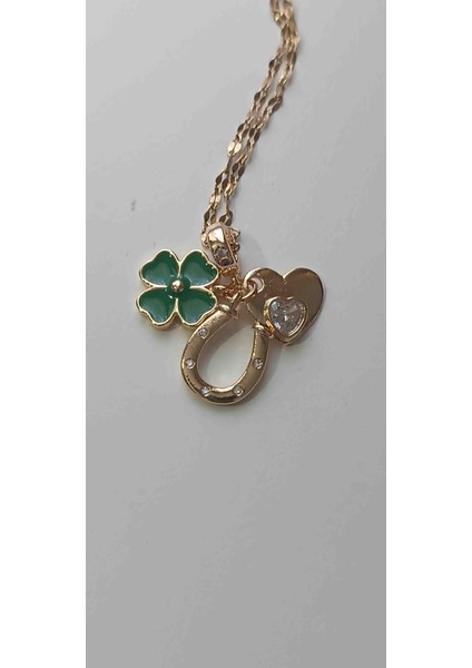 Şans Gold Charm Çelik Kolye