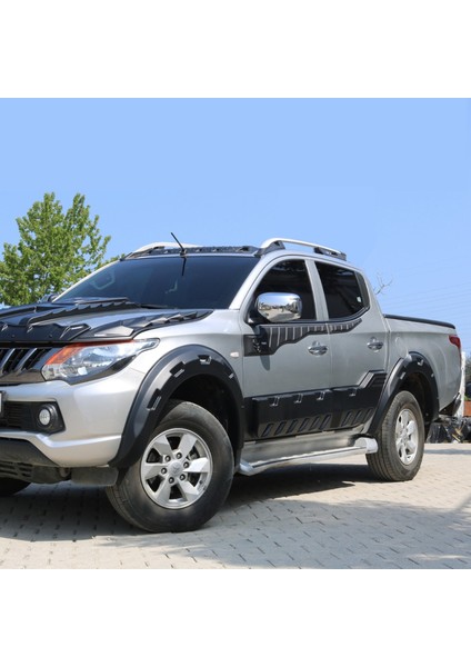Mitsubishi L200 Dodik Kapı Seti (4 Parça) | (2015-2019)