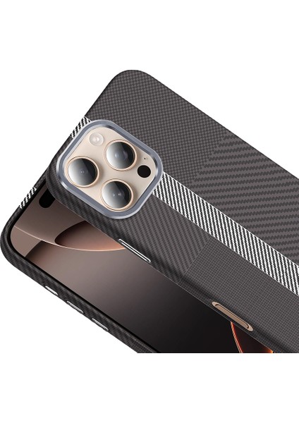 Apple iPhone 16 Pro Kılıf M-Safe Şarj Özellikli Karbon Fiber Görünümlü Gros Kılıf