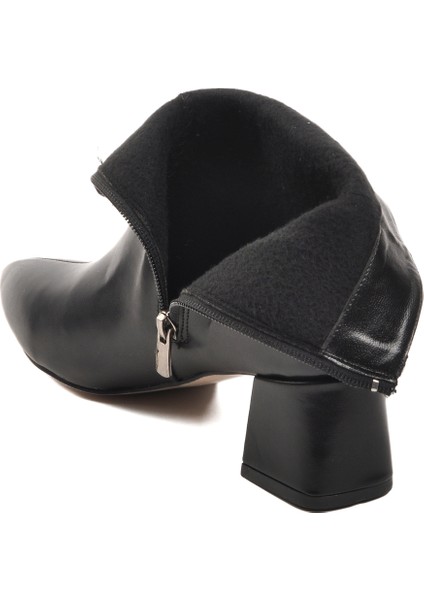 Siyah Poliüretan Kadın Topuklu Bot fırsatları