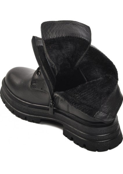 Siyah Deri Kadın Bot fırsatları