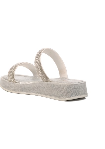 Gümüş Kadın Terlik fırsatları