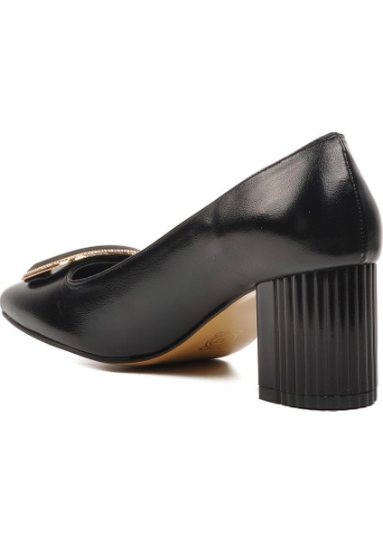 Siyah Cilt Kadın Topuklu Ayakkabı fırsatları