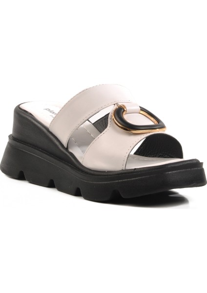 Beyaz Yüksek Taban Kadın Dolgu Topuk Terlik modelleri