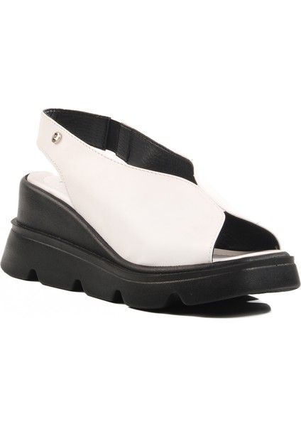 Beyaz Yüksek Taban Kadın Dolgu Topuk Terlik modelleri