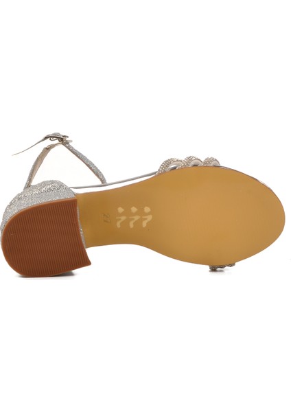 Gümüş Taş Işlemeli Kız Çocuk Sandalet indirimleri