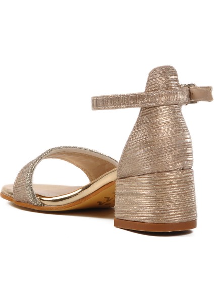 Altın Kız Çocuk Sandalet fırsatları