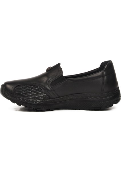 Siyah Deri Kadın Casual Ayakkabı fiyatları