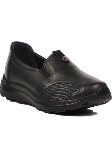 Siyah Deri Kadın Casual Ayakkabı modelleri