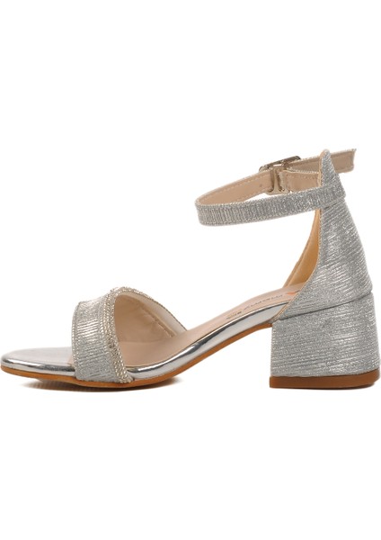 Gümüş Kız Çocuk Sandalet fiyatları