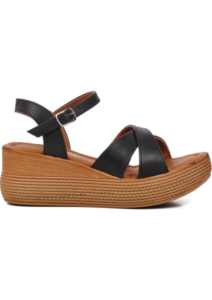 Siyah Kadın Düz Sandalet