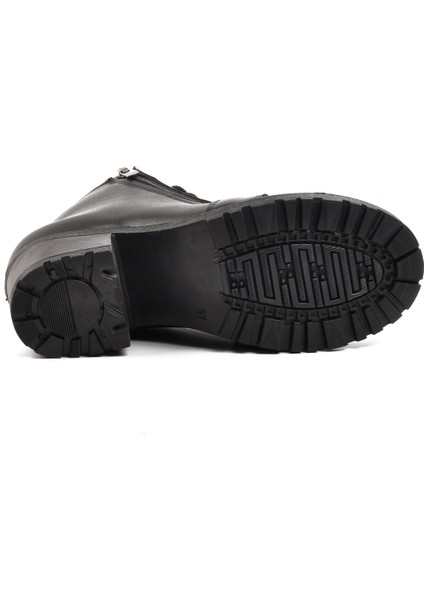 Siyah Poliüretan Kadın Topuklu Bot indirimleri