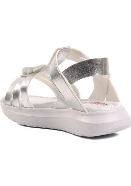 Gümüş Gri Kız Çocuk Düz Sandalet fırsatları