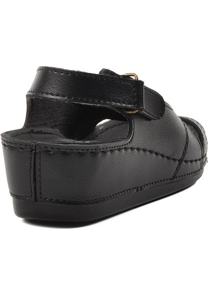 Siyah Kadın Düz Sandalet fırsatları