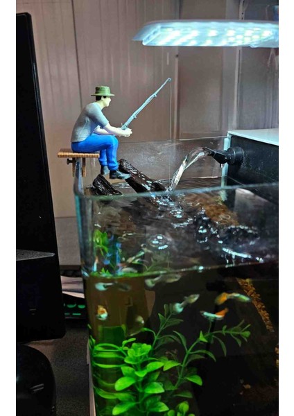 Balıkçı Adam Akvaryum Dekoru