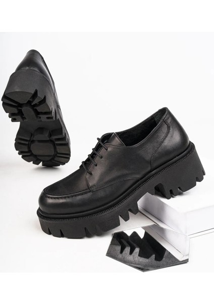 Deri Kadın Tırtıklı Platform Loafer Ayakkabı TRC49-4003