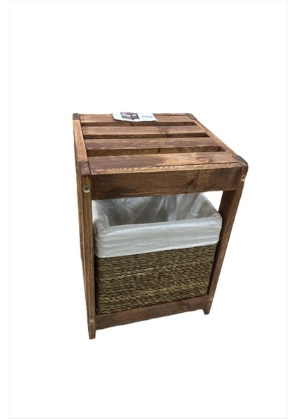 Şık ahşap çamaşır sepeti ve puf oturma bench, rahat ve kullanışlı tasarım