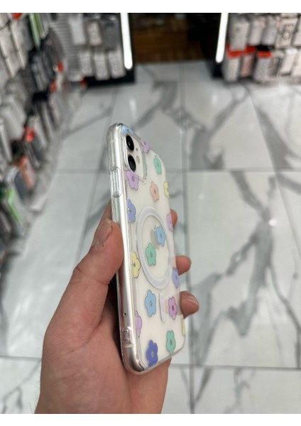 iPhone 12 Kılıf Parlak Papatya Tasarımlı Magsafe Kılıf Fiyonk Silikon Gümüş fırsatları