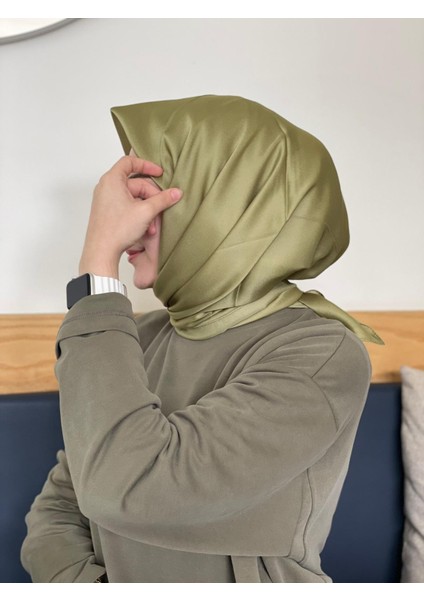 Fıstık Yeşili Siyane Scarf Kristal Eşarp modelleri