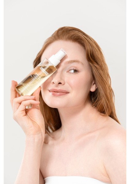 Ferahlatıcı ve Besleyici Yüz Spreyi 150 ml