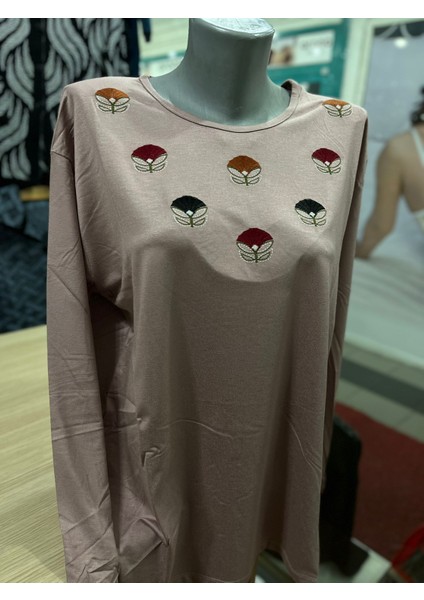 Kadın Likralı Nakışlı Penye Bluz