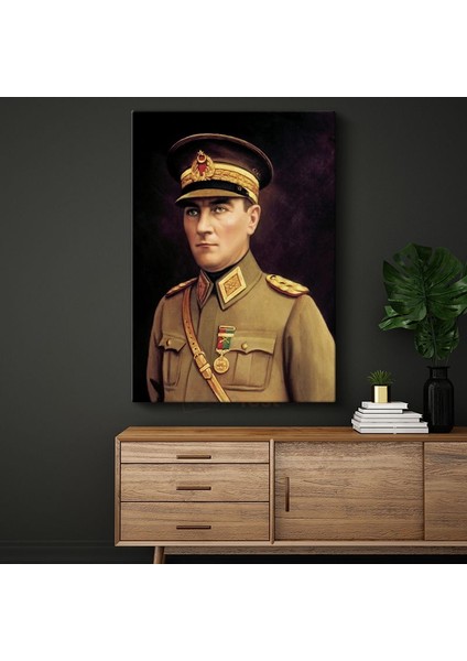 Mareşal Üniformalı Atatürk - Madalyalı Portre Kanvas Tablo