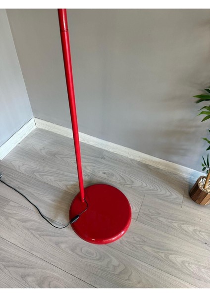 Kırmızı Lambader Modern Dekoratif Metal Oturma Odası Çalışma Odası Zemin Lambası fırsatları