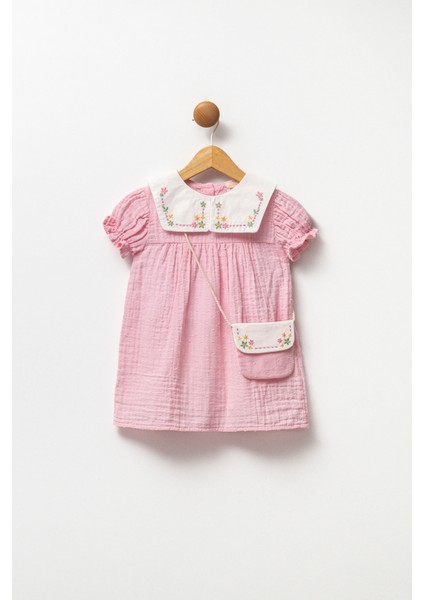 Nakışlı Bebe Yaka %100 Pamuk Müslin Çantalı Kız Bebek elbisesi 9-24 Ay