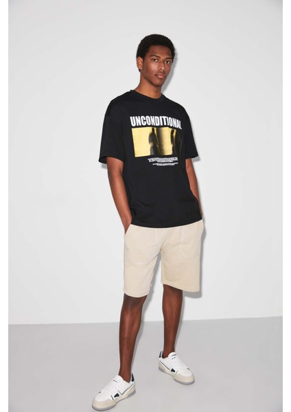 Uncondıtıonal Oversize Siyah T-Shirt fırsatları