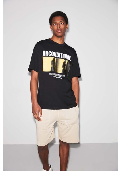 Uncondıtıonal Oversize Siyah T-Shirt indirimleri