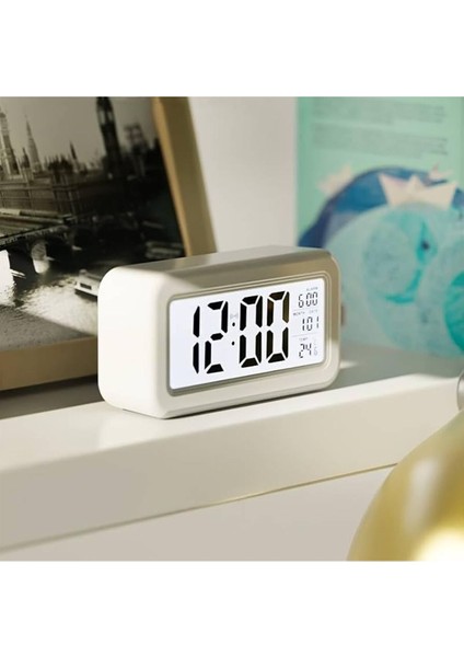 Beyaz LCD Ekran Dijital Pilli Işıklı Alarmlı Termometreli Masaüstü Çalar Saat