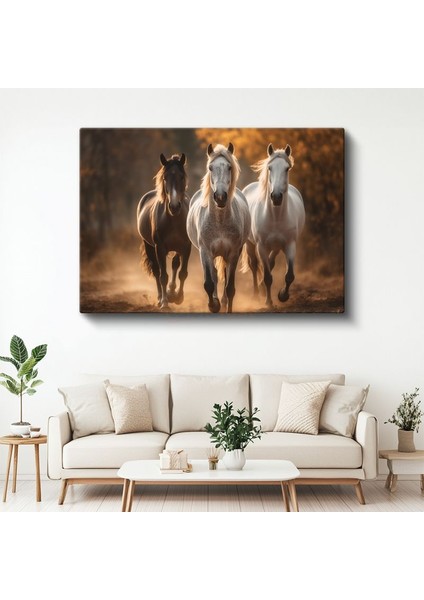 Koşan Atlar - Üç Güzelliğin Özgür Ruhu Kanvas Tablo