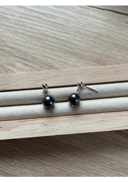 8 mm Hematit Taşı Gümüş Kaplama Top Küpe