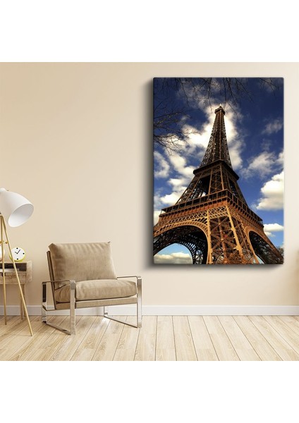 Eyfel Kulesi - Mavi Gökyüzü Altında Kanvas Tablo