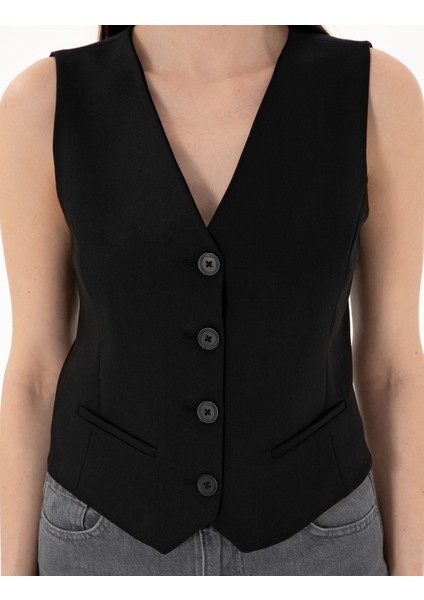 Kadın Siyah Slim Fit Yelek 50300027-VR046