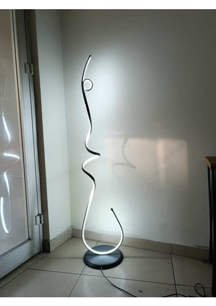 Home / 150 cm / Lambader / Antrasit Gövde / 3 Renk Işık / 3 Yıl