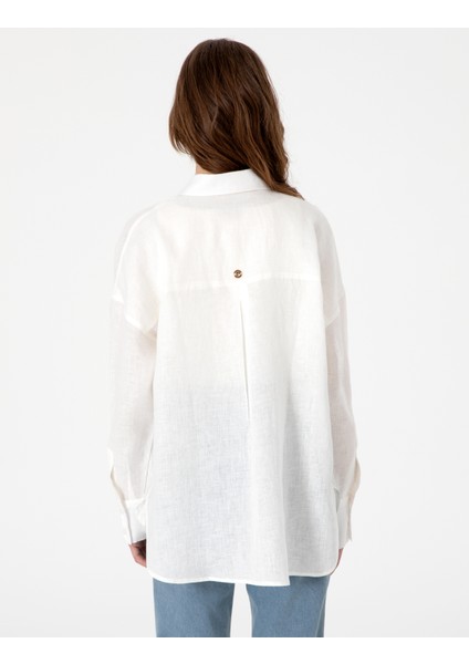 Kadın Beyaz Oversize Uzun Kollu Keten Gömlek 50301078-VR013
