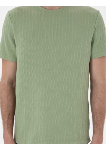 Erkek Açık Haki Regular Fit Tişört 50302581-VR183