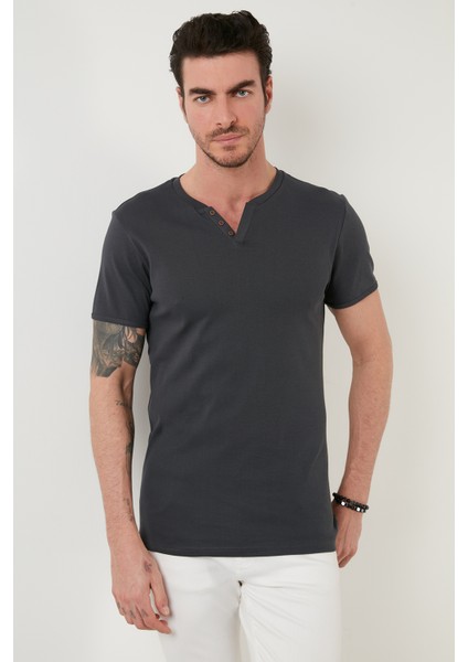 Pamuklu Düğme Detaylı Slim Fit V Yaka 3'lü Paket T Shirt Erkek T Shirt 5902122S3 modelleri