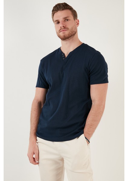 Pamuklu Düğme Detaylı Slim Fit V Yaka 3'lü Paket T Shirt Erkek T Shirt 5902122S3 fiyatları