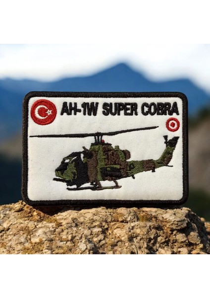 AH-1W Super Cobra Helikopter Nakış Patch - 10X7 cm