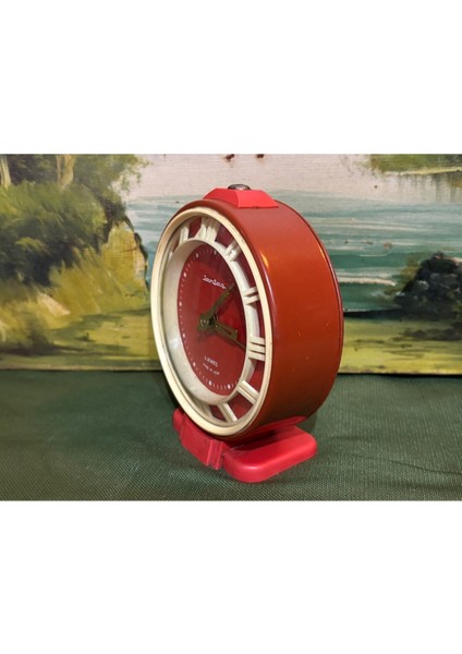 Eski Rus Malı Kurmalı Masa Saati - 11 cm Çapında 13 cm Boyunda