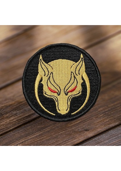 Siyah Zemin Tan Rengi Börü Patch Peçi Nakış - 8 cm