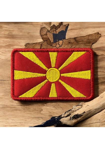 Makedonya Bayrağı Nakış Patch Peç Arma - 8x5 cm