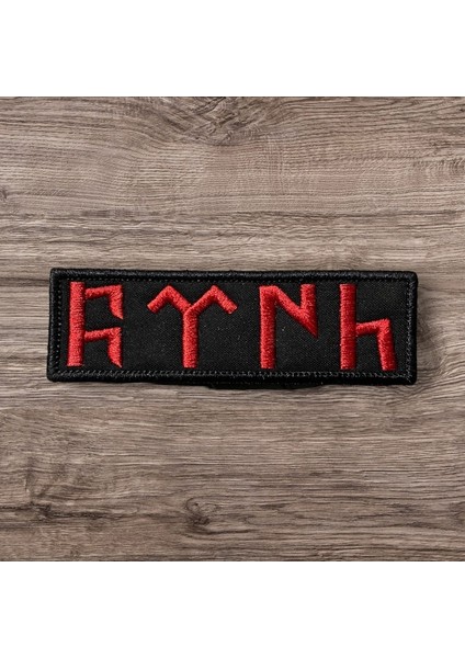 Siyah Zemin Kırmızı Göktürkçe Türk Patch V3 - 10X3 cm
