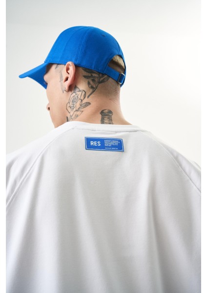 Erkek R Nakışlı Oversize T-Shirt Beyaz indirimleri