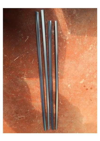 Kapı Camı Sıyırıcı Fıtılı On Arka Dıs (Krom) A-Class W177 18>